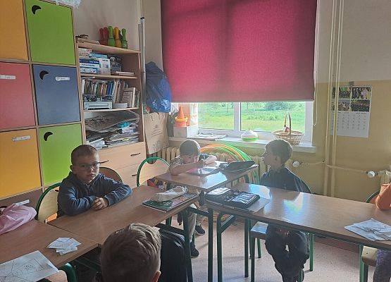 Grafika 8: Starszaki z wizytą w Szkole Podstawowej w Wicku