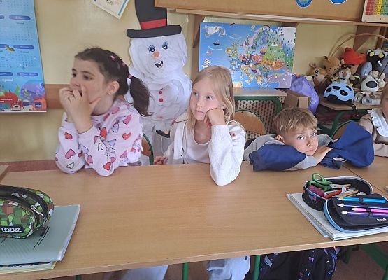 Grafika 12: Starszaki z wizytą w Szkole Podstawowej w Wicku