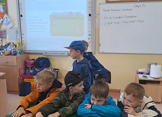 Grafika 46: Starszaki z wizytą w Szkole Podstawowej w Wicku