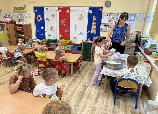 Grafika 2: 17.07.2026 Zabawy z masą solną