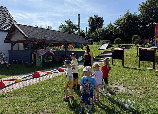 Grafika 15: 30.07.2026 Letnia zabawa na zakończenie zajęć wakacyjnych!