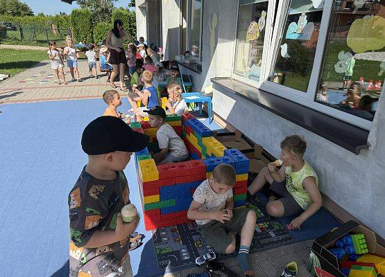 Grafika 35: 30.07.2026 Letnia zabawa na zakończenie zajęć wakacyjnych!