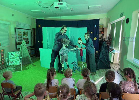Grafika 18: 15.09.2026 "Turystyczny elementarz" - Spotkanie z teatrem!