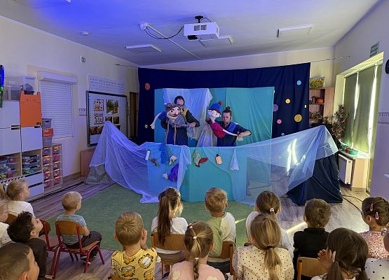 Grafika 30: 15.09.2026 "Turystyczny elementarz" - Spotkanie z teatrem!