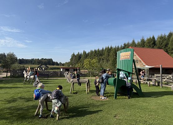 Grafika 128: 29.09.2026 Wycieczka na Farmę Alexa!