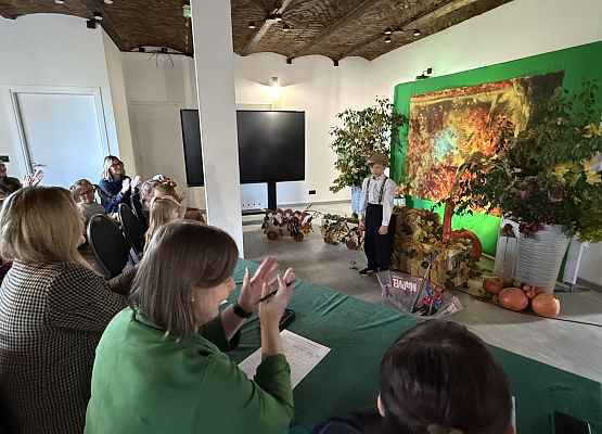 Grafika 20: 01.10.2026 Konkurs recytatorski „Idzie jesień przez las"