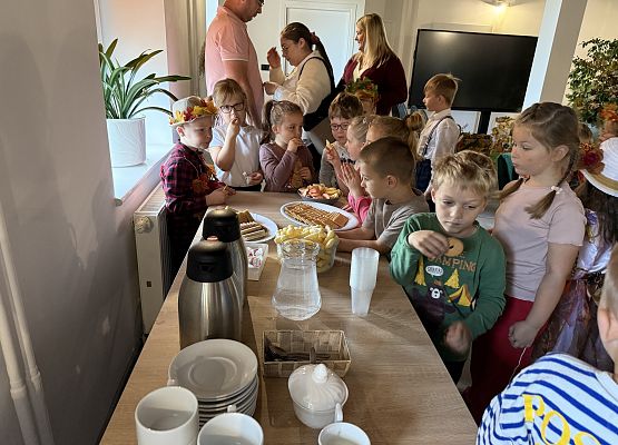 Grafika 28: 01.10.2026 Konkurs recytatorski „Idzie jesień przez las"