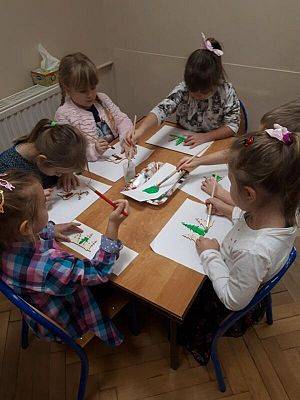 Przygotowanie stroików na kiermasz świąteczny#2