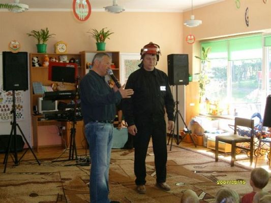 Grafika #18: 2008-05-15 - Koncert muzyczny Muzyczne rozmowy o różnych zawodach