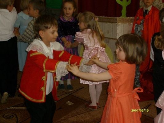 Grafika #1: 2008-05-15 - Kopciuszek wykonaniu Średniaków