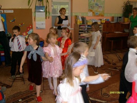 Grafika #13: 2008-05-15 - Kopciuszek wykonaniu Średniaków