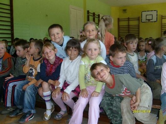 Grafika #0: 2008-06-16 Dzień Przedszkolaka wizyta w Szkole Podstawowej w Wicku