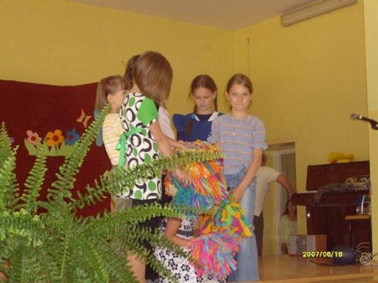 Grafika #2: 2008-06-16 Dzień Przedszkolaka wizyta w Szkole Podstawowej w Wicku