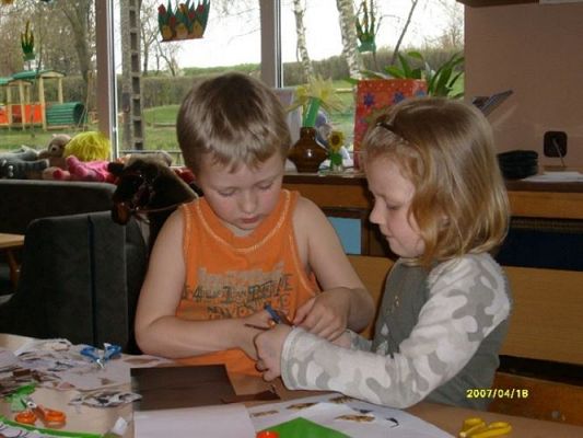 Grafika #12: 2008-04-18 - Starszaki pracują na zajęciach