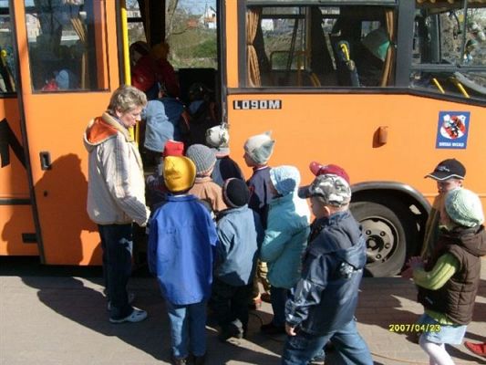 Grafika #5: 2008-04-23 - Wycieczka do leśniczówki w Borze Charbrowskim