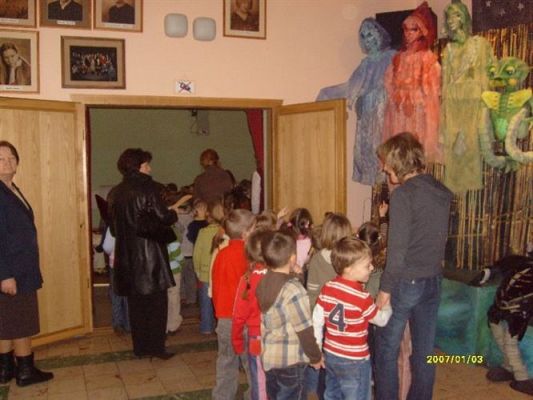 Grafika #2: 2008-02-22 - Wyjazd do teatru