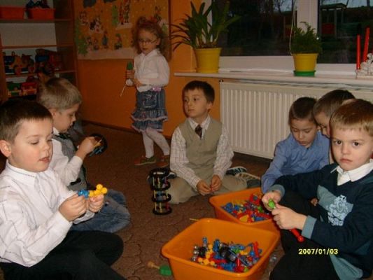 Grafika #2: 2008-01-03 - Nasz dzień w przedszkolu