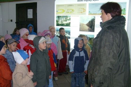 Grafika #1: Wycieczka do muzeum przyrodniczego na Rąbce