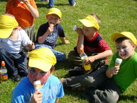 Grafika #25: 2009-06-01 Dzień Dziecka