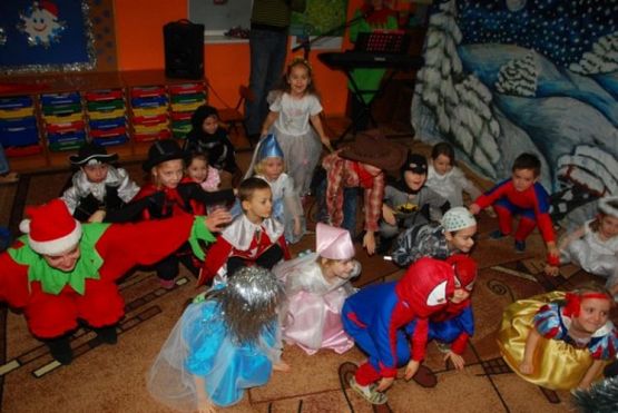 Grafika #2: 2009-01-28 Zabawa choinkowa