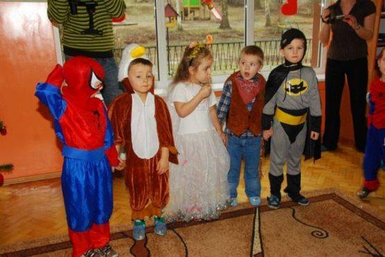 Grafika #16: 2009-01-28 Zabawa choinkowa