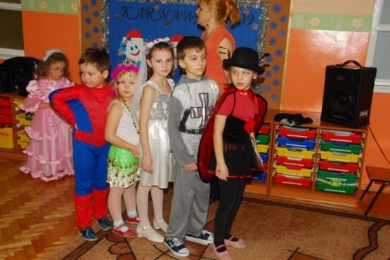 Grafika #17: 2009-01-28 Zabawa choinkowa