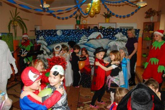 Grafika #20: 2009-01-28 Zabawa choinkowa