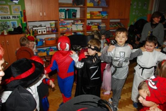 Grafika #24: 2009-01-28 Zabawa choinkowa