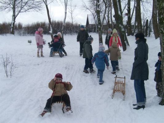 Grafika #5: 2009-02-19 Zabawy na śniegu