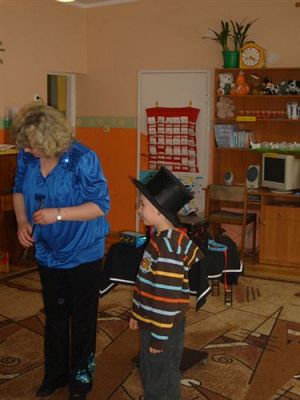 Grafika #2: 2009-03-24 Iluzjonista w przedszkolu