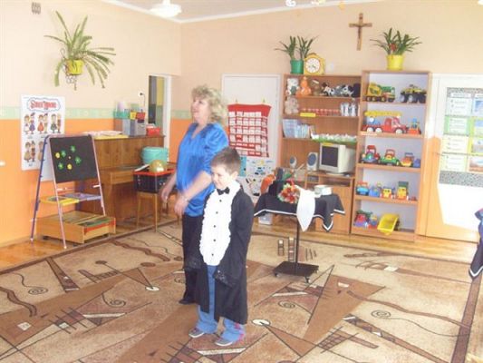 Grafika #9: 2009-03-24 Iluzjonista w przedszkolu