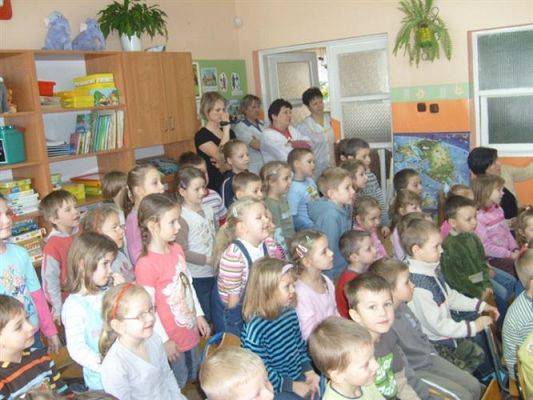 Grafika #11: 2009-03-24 Iluzjonista w przedszkolu