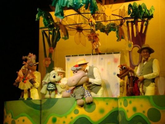 Grafika #4: 2009-04-15 Wyjazd do Słupska na przedstawienie - Nieznośny słonik