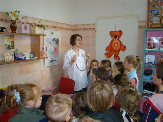 Grafika #3: 2009-04-16 Wycieczka do Ośrodka Zdrowia w Wicku