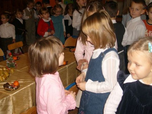 Grafika #1: 2008-12-19 Wigilia w przedszkolu