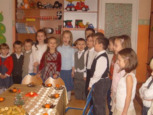 Grafika #19: 2008-12-19 Wigilia w przedszkolu