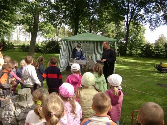 Grafika #4: 2009-09-17 Wycieczka do Poraju - Plener Rzeźbiarski