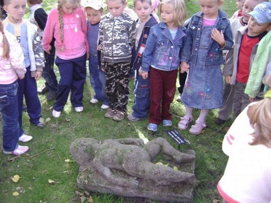 Grafika #19: 2009-09-17 Wycieczka do Poraju - Plener Rzeźbiarski