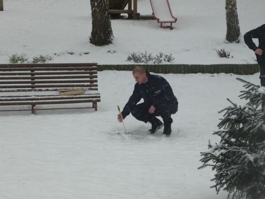 Grafika #8: 18.12.2009 - Spotkanie z policjantem.