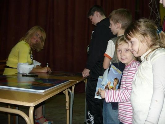 Grafika #6: 01.12.2009 - Na występie Majki Jeżowskiej