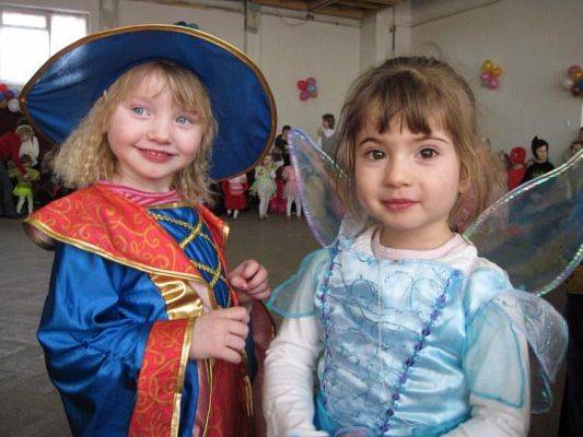 Grafika #7: 05.02.2010 - Bal karnawałowy