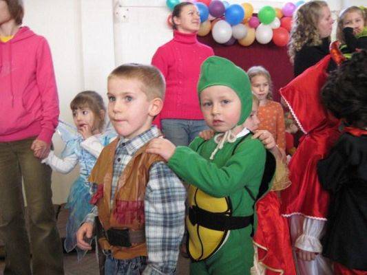 Grafika #13: 05.02.2010 - Bal karnawałowy