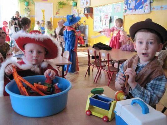 Grafika #17: 05.02.2010 - Bal karnawałowy