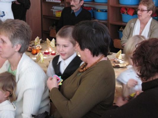 Grafika #3: 2010.01.22 - Dzień Babci i Dziadka w grupie "Maluszków"