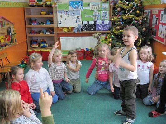 Grafika #12: 2010.01.08 - Zajęcia podsumowujące projekt Akademia małego artysty