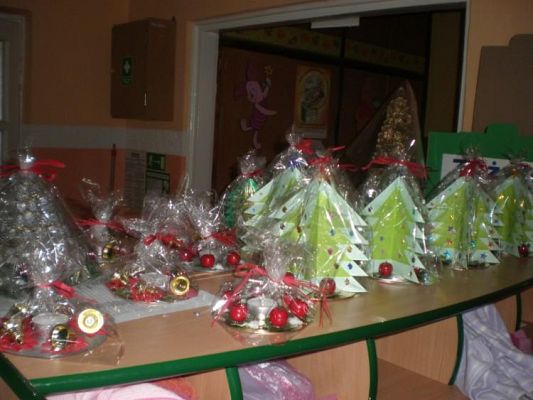 Grafika #5: 17.12.2009 - Kiermasz świątecznych dekoracji.