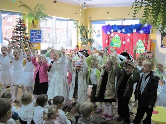 Grafika #1: 22.12.2009 - Wigilia w przedszkolu.