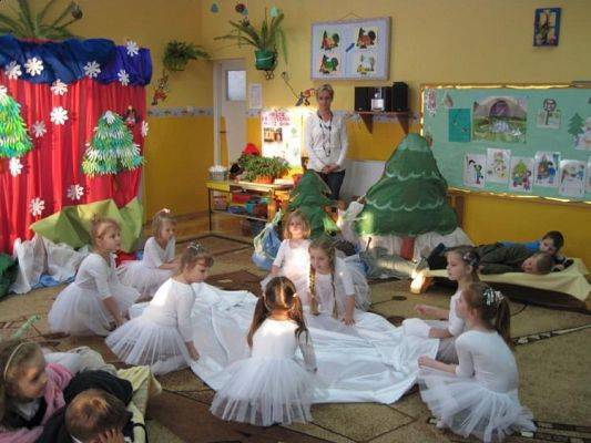 Grafika #14: 22.12.2009 - Wigilia w przedszkolu.