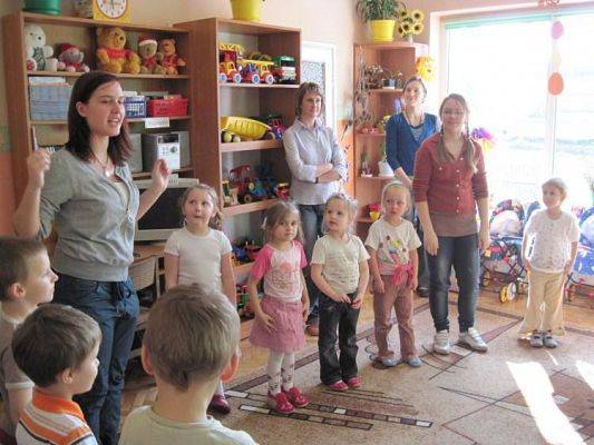 Grafika #1: 26.03.2010 - Klub Młodego Odkrywcy z wizytą w naszym przedszkolu