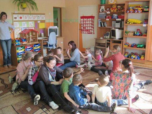 Grafika #2: 26.03.2010 - Klub Młodego Odkrywcy z wizytą w naszym przedszkolu